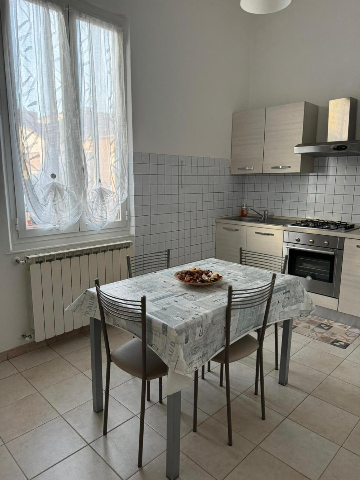 La Casa Di Carlotta Apartment Ceparana Bagian luar foto